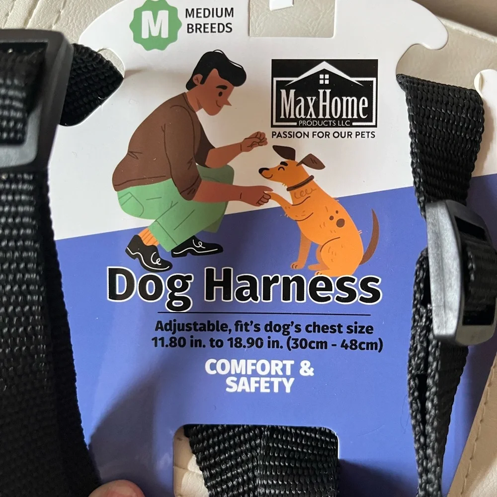 NWT Black Dog Harness for Medium Breeds